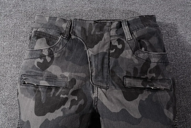 Camouflage gray jeans 3