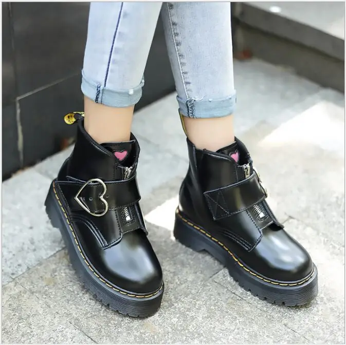 Thick heel genuine leather Women martin boots heart shape buckle boots zip platform boot ladies zy8473