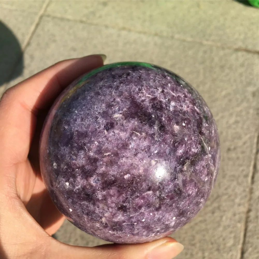 kunzite sphere (1)