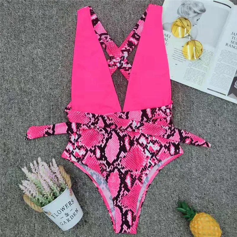 12355191829_1633724205