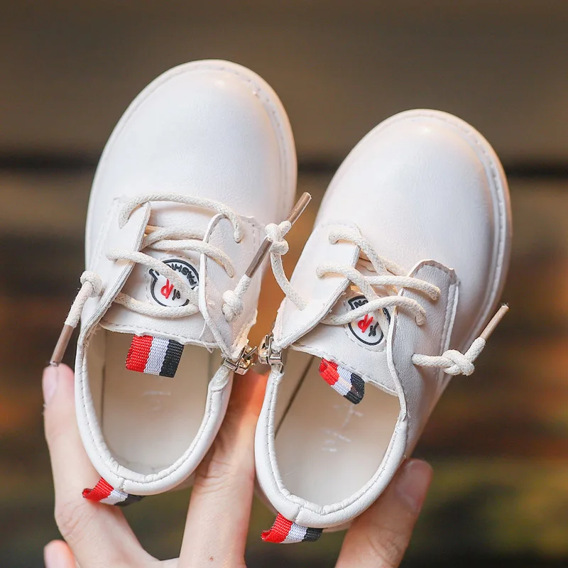 Обувь для девочек детские кожаные туфли обувь из искусственной кожи для маленьких девочек Детские Свадебные кроссовки для вечеринки Весна Осень Дети Мальчики Школа обувь - Цвет: White