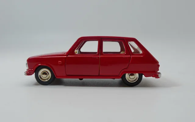 Dinky Toys Renault 6 レッド ミニカー ディンキールノー6 【公式通販】