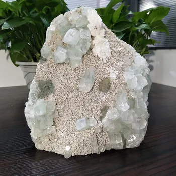 

2260g Natural stone bright apophyllite crystal mineral specimen home decorative stone collection and appreciation