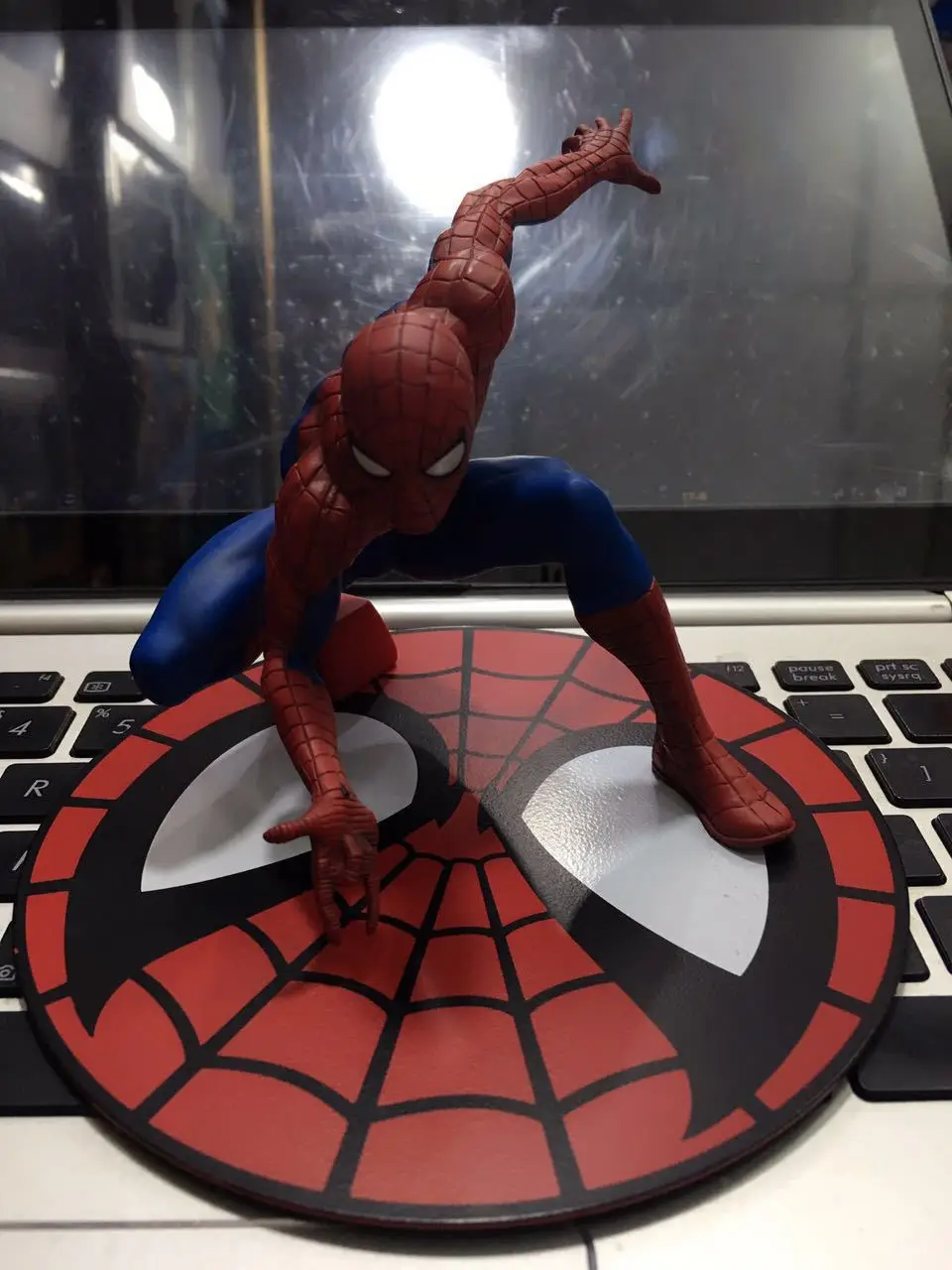 Диффузный отличный аниме KOTOBUKIYA artfx+ Человек-паук 2 поколение Человек-паук черный и белый с рисунком Гараж Комплект Модель
