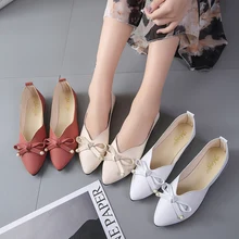 Балетки на плоской подошве с бантом; женские лоферы; Новинка года; повседневная обувь; женские мокасины с острым носком на плоской подошве; женские мокасины