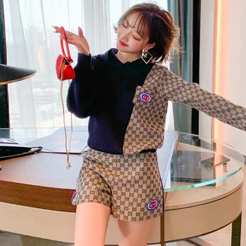 

Fashion letter rhombus printing stitching hooded sweater + casual high waist shorts suit women 2020 early autumn new