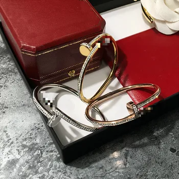 

Brand European and American hot-selling jewelry fashion bracelets gold-plated copper inlaid with Hao stone nail shape