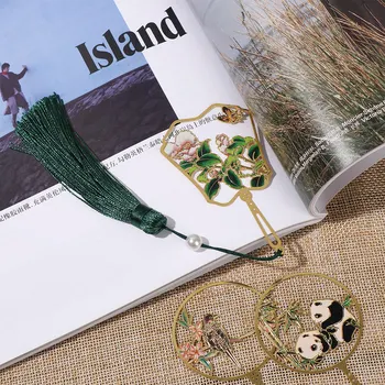 

1 PC Chinese Style Bookmark with Tassel Panda Flowers Shape Book Clip Retro Brass Color Pagination Mark Stationery