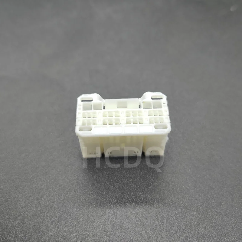 90980-12908 28PIN FeMale automobile connector shell and connector
