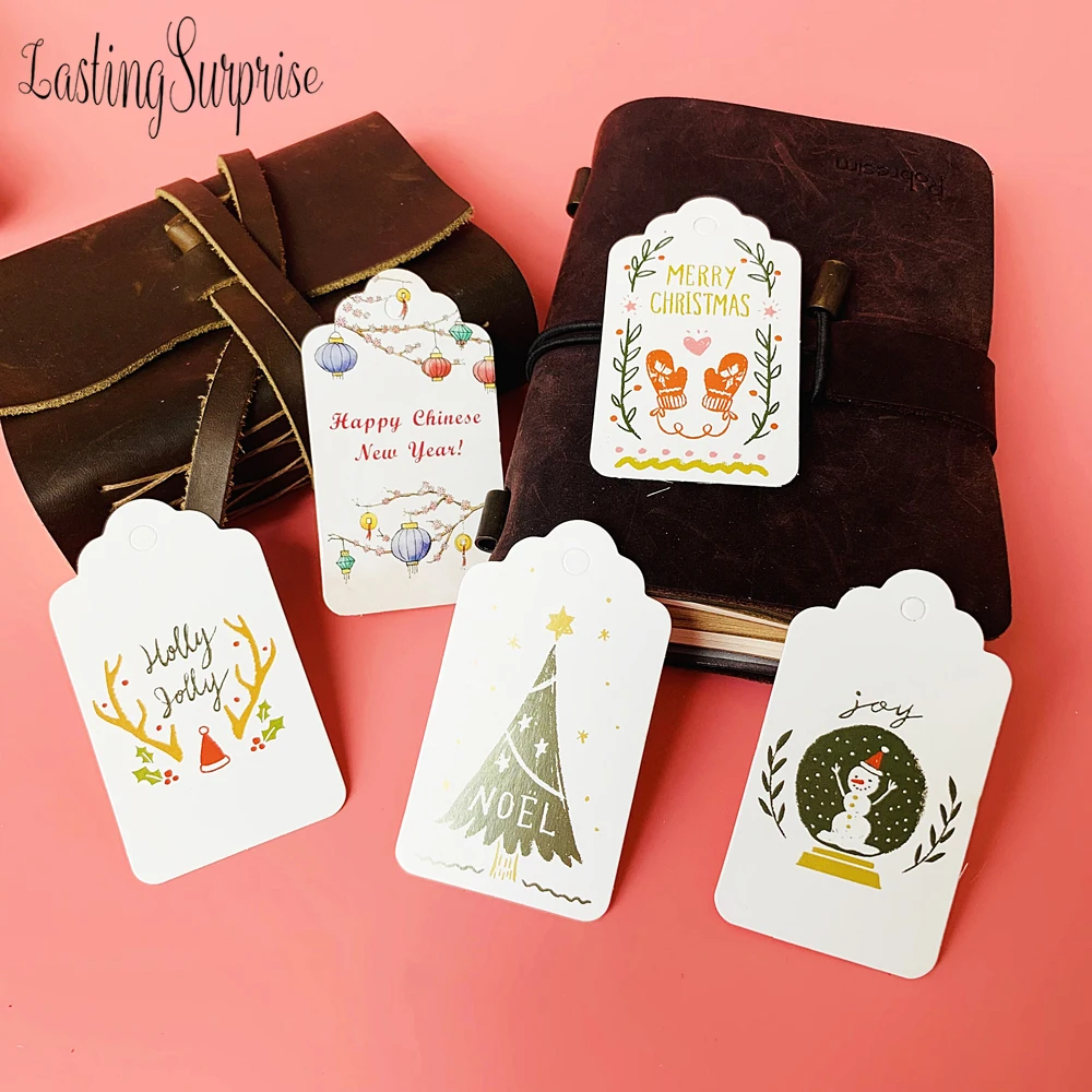 

50Pcs/Set Painted Tag Merry Christmas DIY Unique Gift Tag Holly Jolly tag Small Card Optional String DIY Craft Label Party Decor