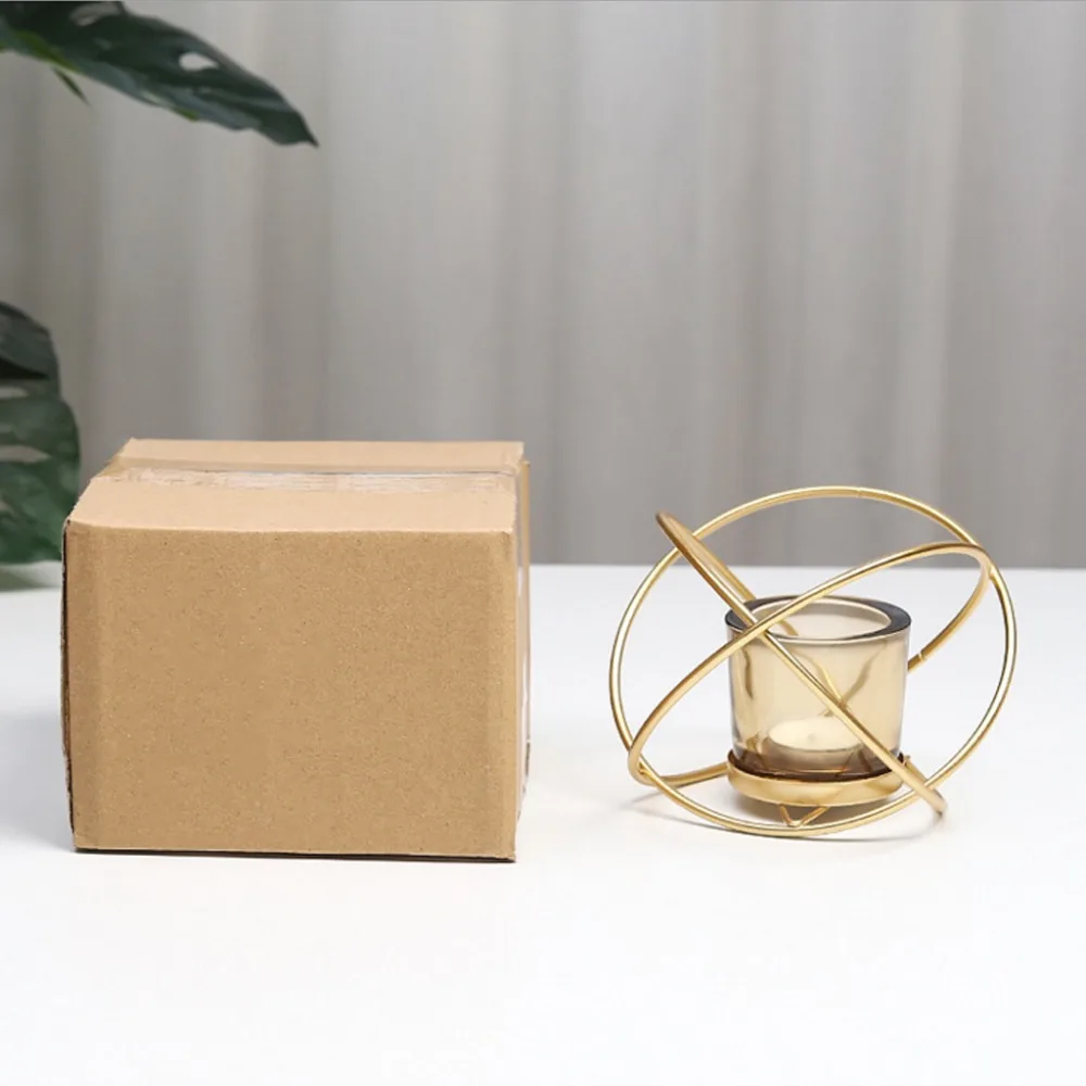 Unique Geometric Candlestick Metal Lightweight Candle Holder for Wedding Home Party Decorative Ornaments Accessories