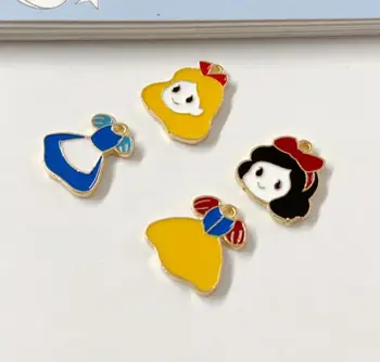 

New 100 pcs Cartoon snow white priincess alice princess Jewelry Accessories Key Chains Pendant Gifts