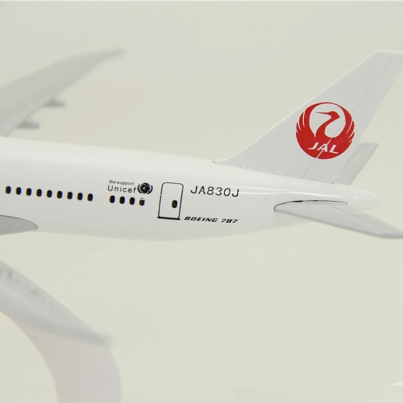 18 см 1:250 масштаб японских авиалиний Boeing B787-8 модель самолета с колесами цинковая модель самолета из сплава коллекционное украшение подарки
