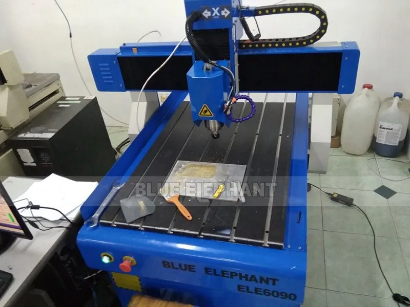 After-Sale Service for 6090 Advertising CNC Machine in Vietnam (3)