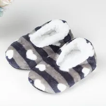 Новинка года, детские носки с сердечками плотные теплые домашние носки-тапочки мягкие нескользящие носки с бархатной подкладкой Рождественский подарок