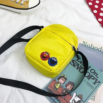 

New small bag female 2020 new Korean version of the wild small square bag fashion female shoulder messenger bag female bag
