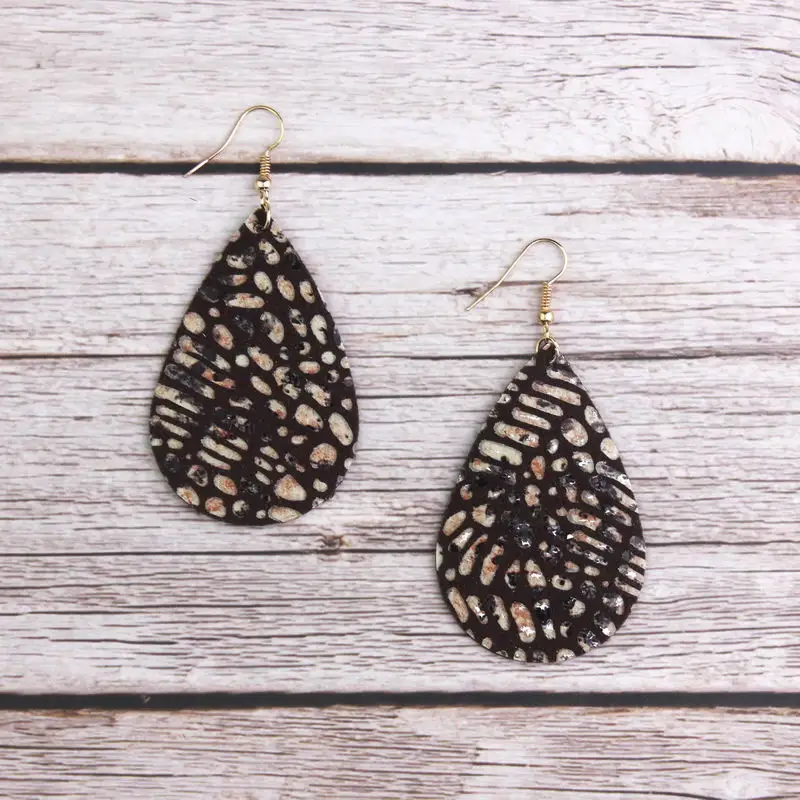 

Fashion Chic Women's Jewelry Genuine Leather Teardrop Earrings Multicolor Dot Leopard Leather Waterdrop Earrings Jewelry