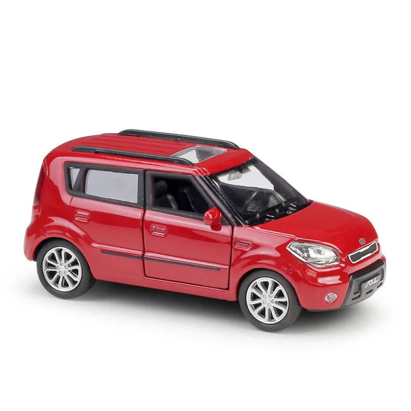 1/36 KIA Soul SUV сплав литья под давлением Автомобили Модель игрушки Вытяните назад металлический автомобиль игрушки для детей Коллекция Подарки - Цвет: Красный