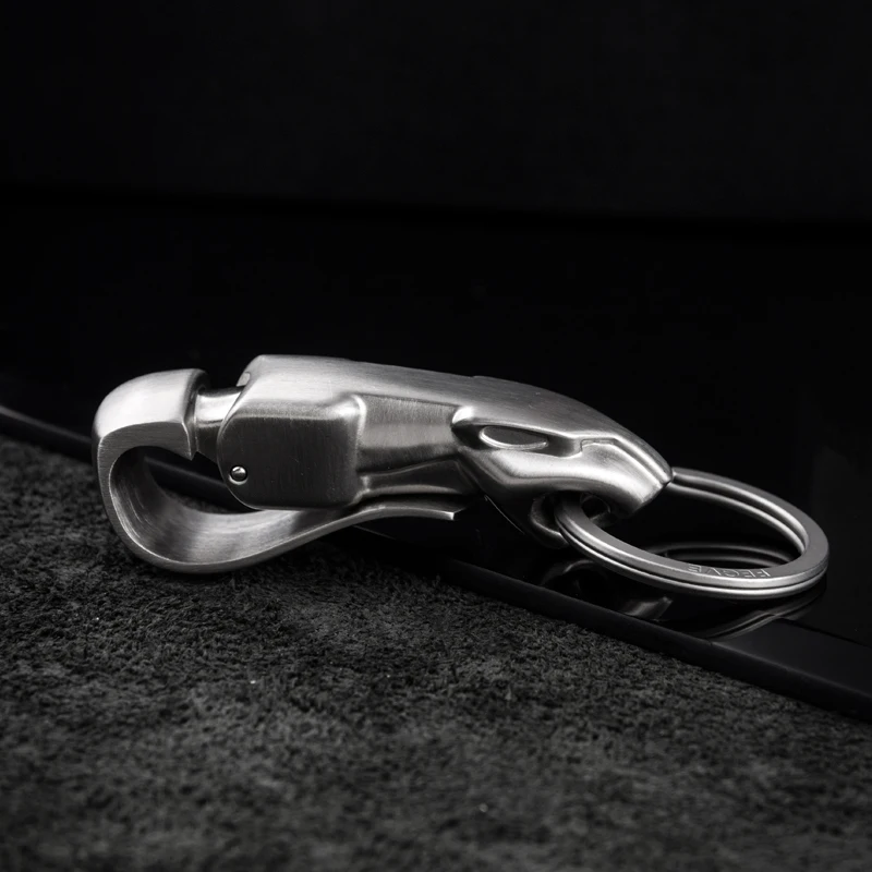 304 Stainless Steel Car Key Chain Waist Hanging Creative Leopard Shape Men Belt KeyChain Buckle Key Ring Holder Fathers Day Gift
