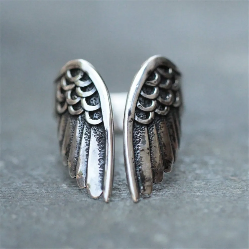 

2019 New Fashion Popular Vintage Angel Wings Hip Hop Rock Punk Metal Sivler Black Ring for Men Luxury Rings Jewelry Wholesale
