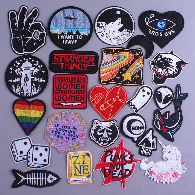 

UFO Aline Stickers Clothing Patches Badges Iron On Patches For Clothing Punk Letter Embroidery Patch Hippie Applique Stripes