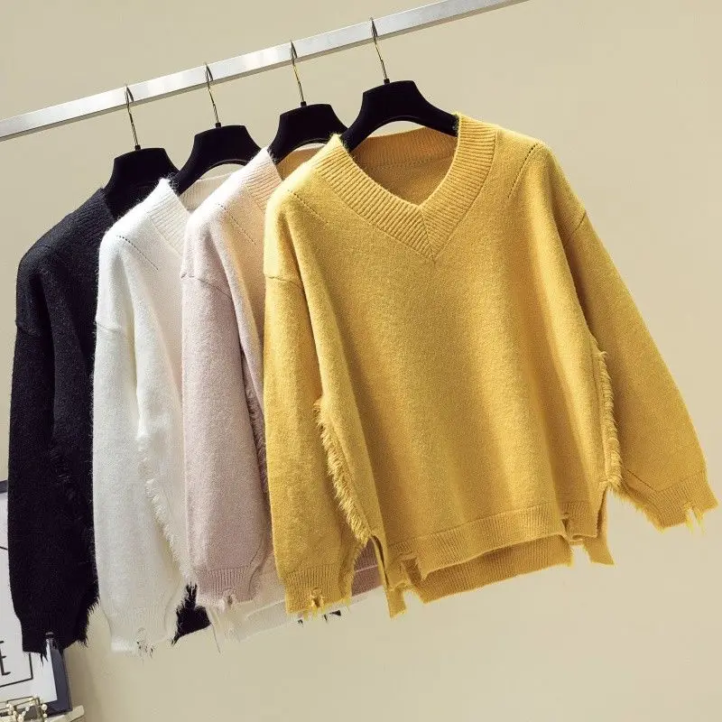 

Women's sweater autumn and winter New loose tassel hole sweater V-neck pullover warm sweater