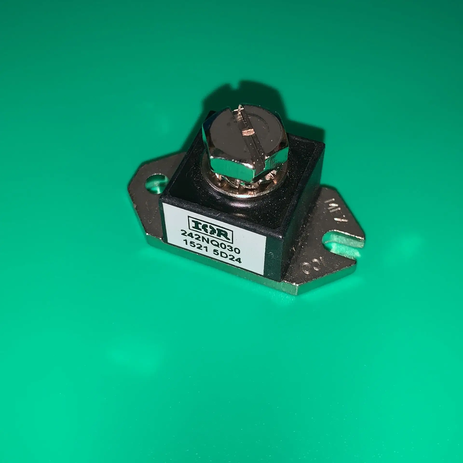 242NQ030 MODULE IGBT DIODE SCHOTTKY 30V 240A D-67 242NQ030PBF VS-242NQ030PBF VS-242NQ030 242NO030 | Обустройство дома