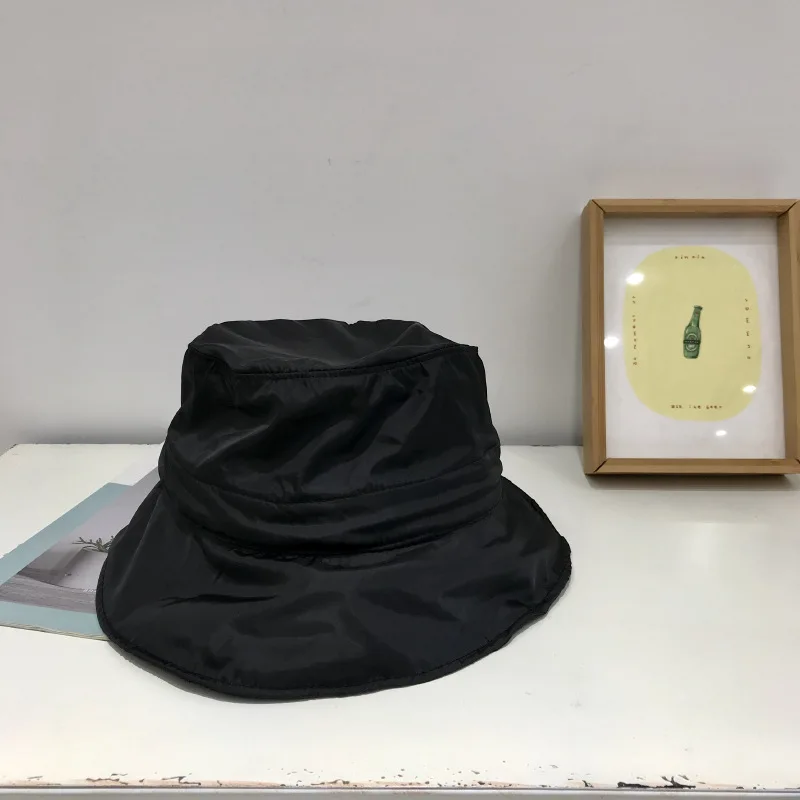 

Adjustable Flexible Bucket Hat Nylon Quick-Dry Large Brim Men And Women Drawstring Function Outdoor Sunshade Hat Bucket Hat Fash