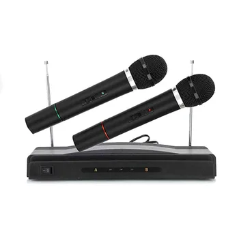 

1 Pair Wireless Microphone Home KTV Bar Stage Performance Handheld Wireless Mic with Receivers