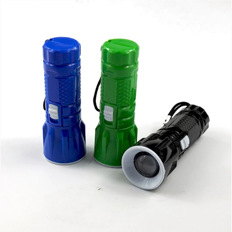 

Plastic mini retractable zoom led small flashlight wholesale stalls and department stores supply gift flashlight