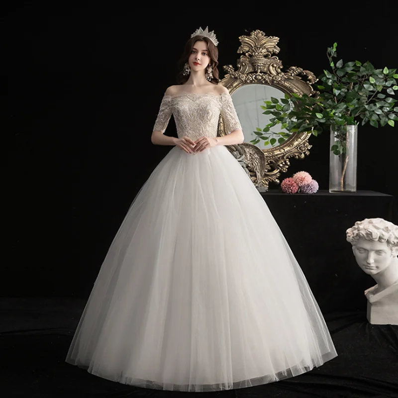 

Autumn 2019 Wedding Celebrity Backless Slassh Neck Dress Sexy Women Half Lace Ball Gown Chinese Style Party Dresses Wholeslae
