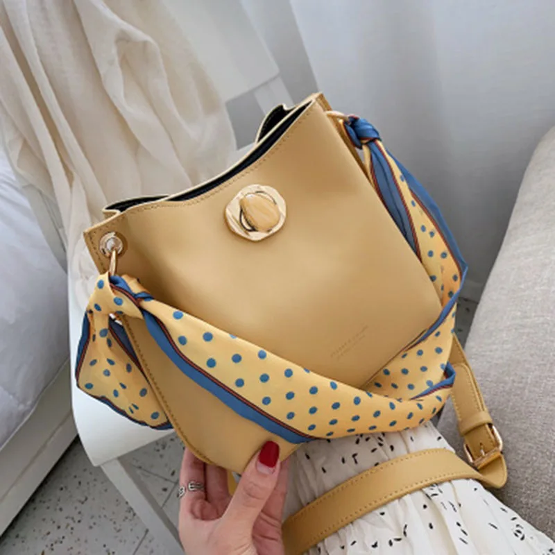 

Fashion brand shoulder bags for women 2019 PU leather Women's Solid color Handbag High quality Scarf shoulder bag crossbody