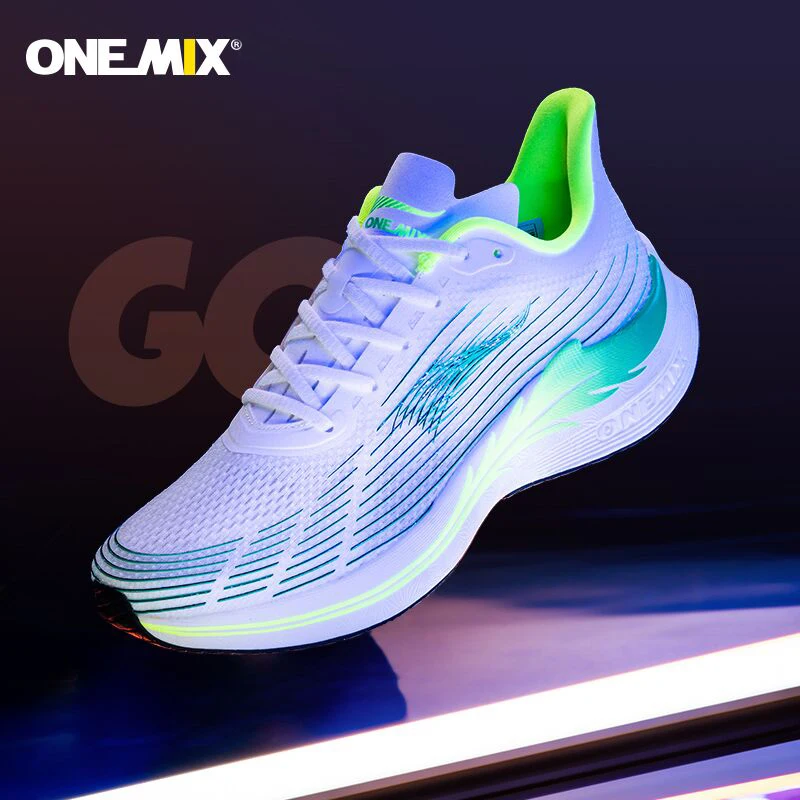 

Onemix New Popular Style Men Running Shoes Light Marathon Breathable Carbon Fibre Plate Sport Women Air Cushion Sneakers