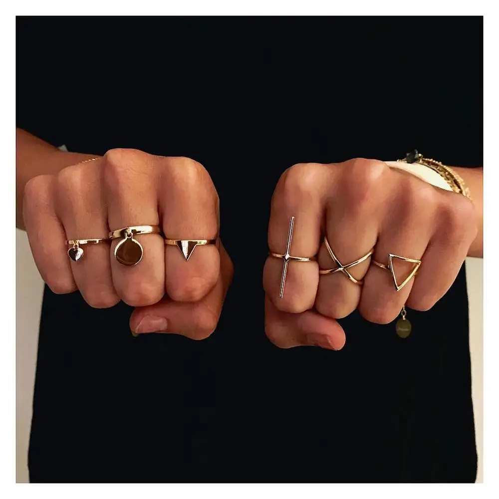 

Bohemian Women Rings Cross Cutout Triangle Geometry Round Heart Pendant Knuckle Joint Gold Ring Set Simple Party Lady Jewelry