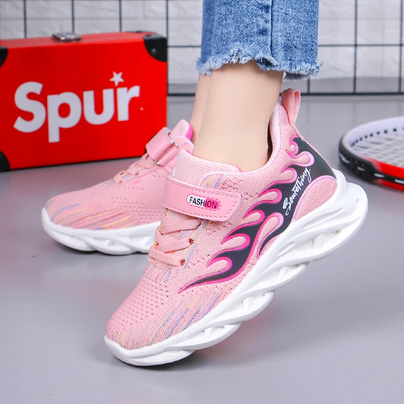 girls nike school shoes