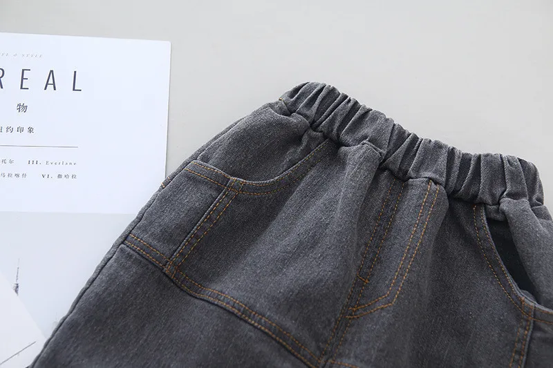 Джинсы для маленьких мальчиков модные цветные джинсовые эластичные повседневные брюки с карманами брюки на весну-осень детские джинсы