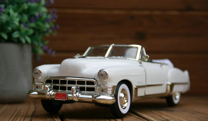 Тонкая 1:18 1949, модель из сплава, модель, которую можно открыть