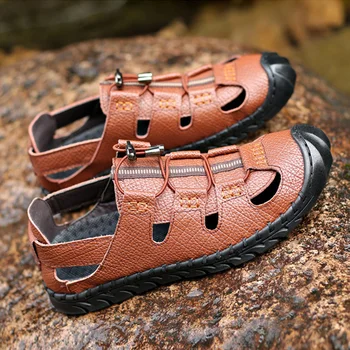 

2020 Genuine Leather Shoes Men Beach Sandals Non-slip Men Summer Shoes Flat Cow Leather Casual Summer Footwear A2313
