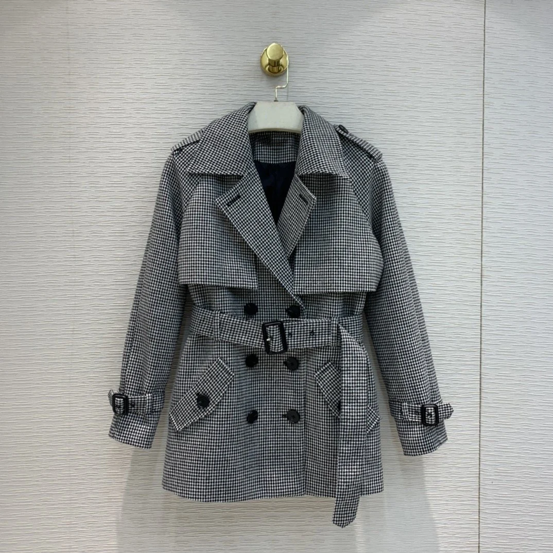 new ladies high quality fashion long-sleeved lapel double-breasted belt plaid coat 1008