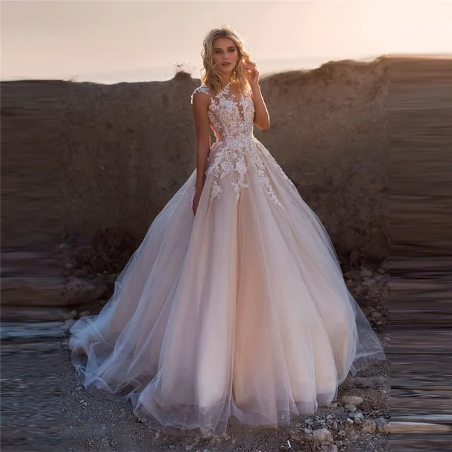 $US $115.00 2021 Scoop Neck Tulle Lace Appliques Wedding Dresses Lace Appliques Buttons Back Bridal Gowns Sleeveless Custom Spring Vestidos