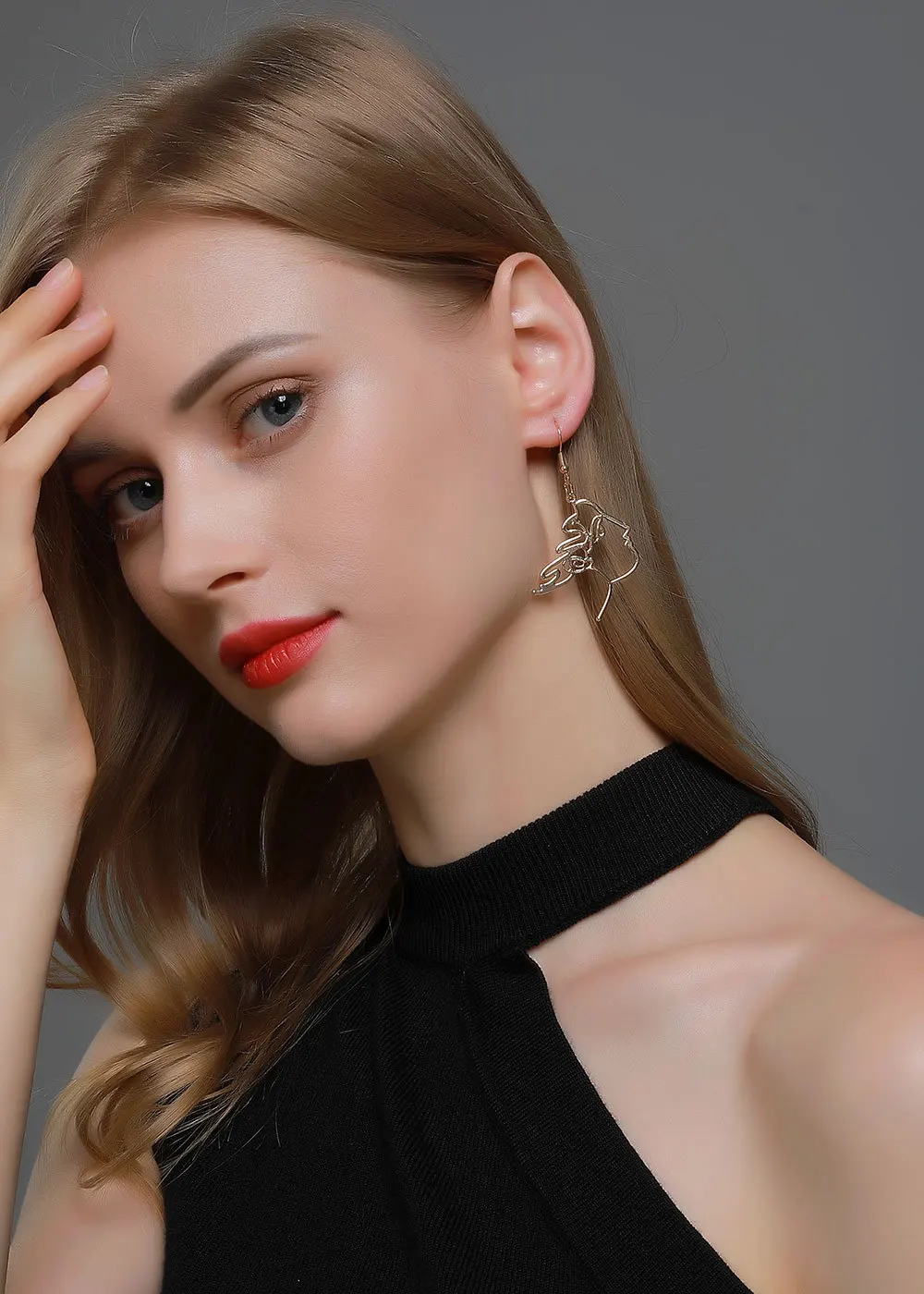 

Abstract Female Face Wire Earrings 2020 Hollow Human Face Dangle Earrings For Women Big Statement Earrings
