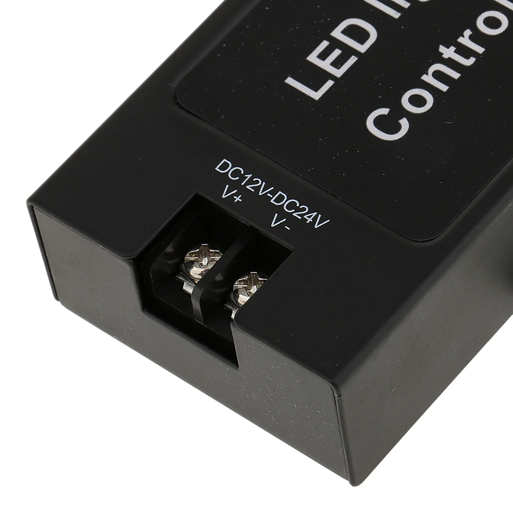 12V-24V LED Light Bar Battery Box Flash Strobe Controller with Wireless Remote