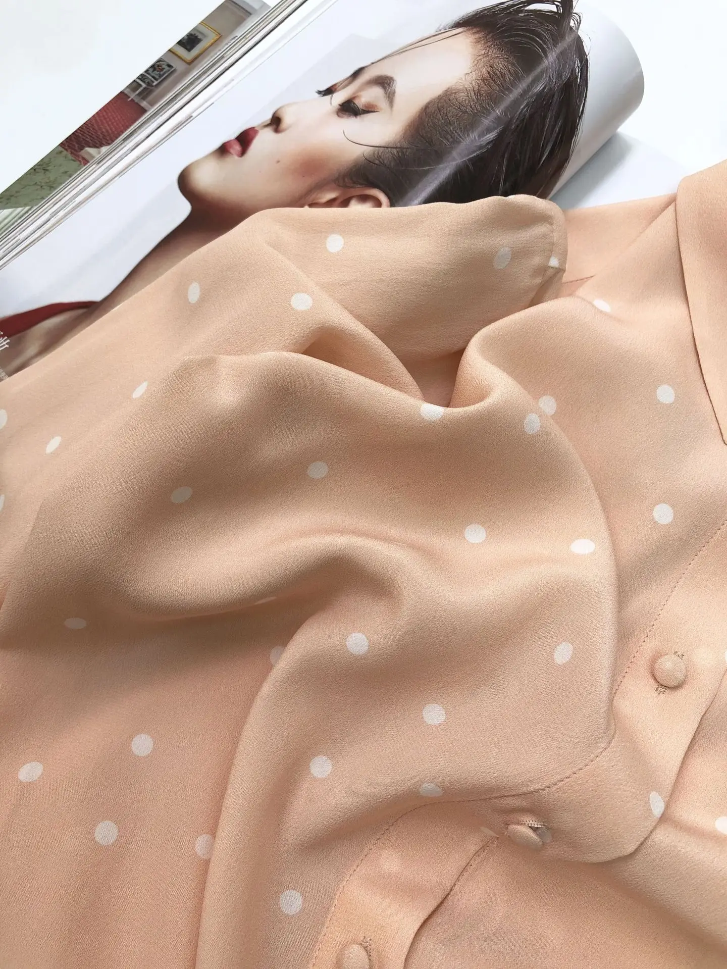 Polk Dot Print Женские рубашки из натурального шелка с длинным рукавом однобортные Элегантные Роскошные повседневные топы и блузки женская одежда