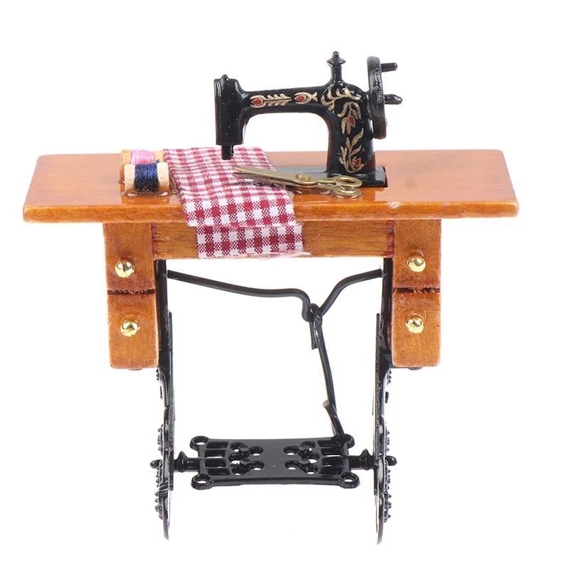 Dollhouse Decor Miniature Furniture Wooden Sewing Machine for Dolls House Toys