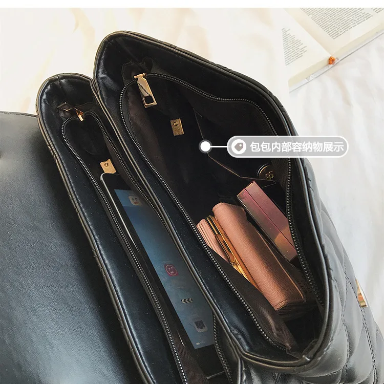 11389647296_594869609