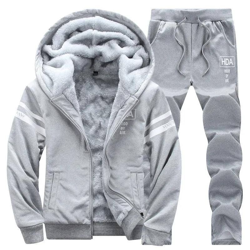 Causal Tracksuits Men Set hooded Thicken Fleece Hoodies+ Sweatpant Winter Spring Sweatshirt Sportswear Male Letter Print