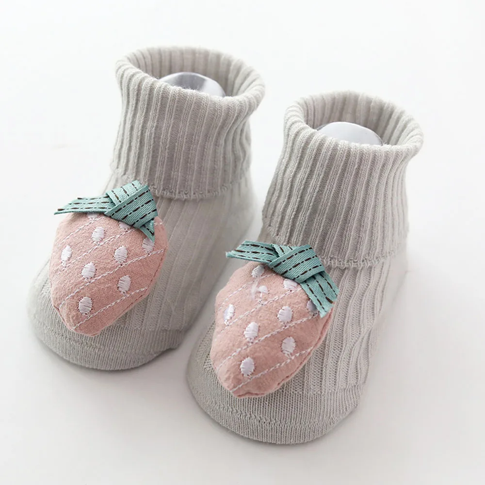 strawberry Хлопковые носки для детей от 0 до 18 месяцев Детские нескользящие носки-тапочки с рисунком фруктов из мультфильма для малышей на осень и весну - Цвет: strawberry