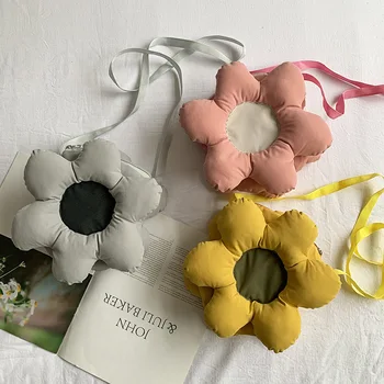 

Canvas Mini Crossbody Bags for Women 2020 Small Ladies Shoulder Bag Lady Purses and Handbags Soft Zipper Sun Flower Cute Bag