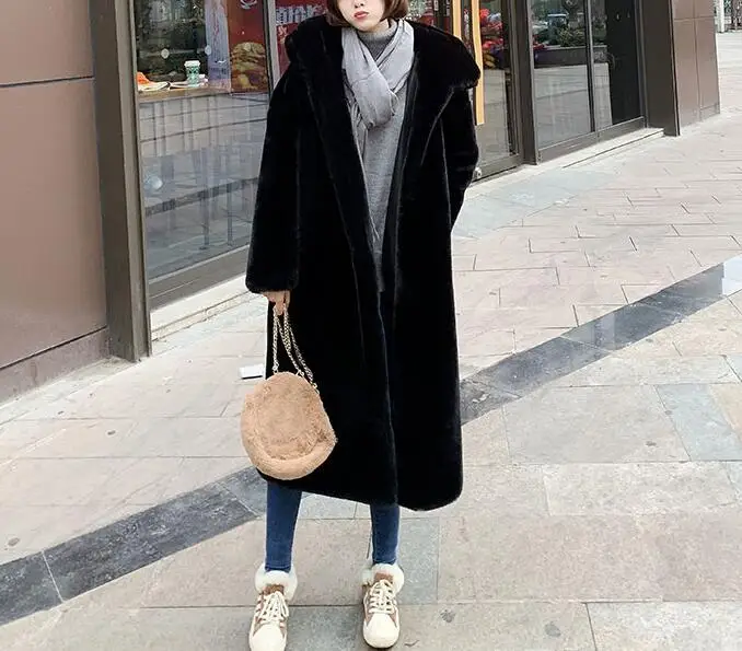 Осень зима норковая Женская Шуба одежда плюс размер корейский искусственный мех уличная одежда с капюшоном свободное толстое теплое длинное пальто для женщин - Цвет: Черный