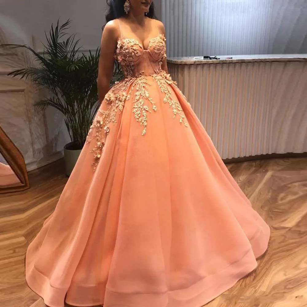 

Eightree Orange Prom Dresses Long Appliques 3D Flower Beaded Prom Gowns Sweetheart Plus Size Ball Gown Arabic Robe de soiree